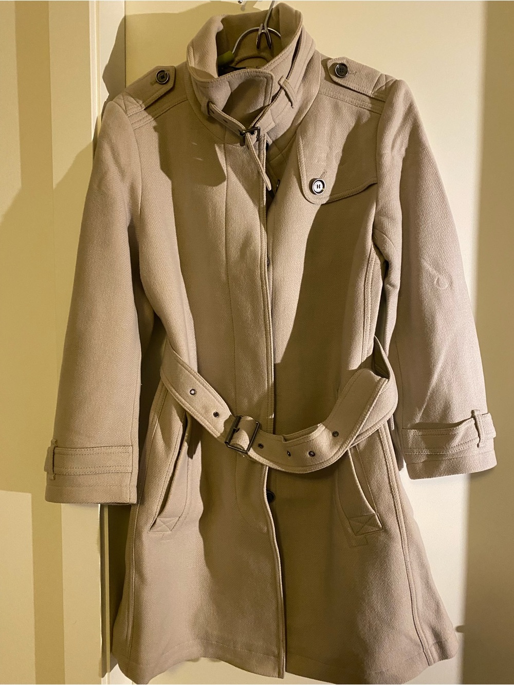 Burberry (authentic) Womens Winter Trench Coat - pale pink (altered sleeves)